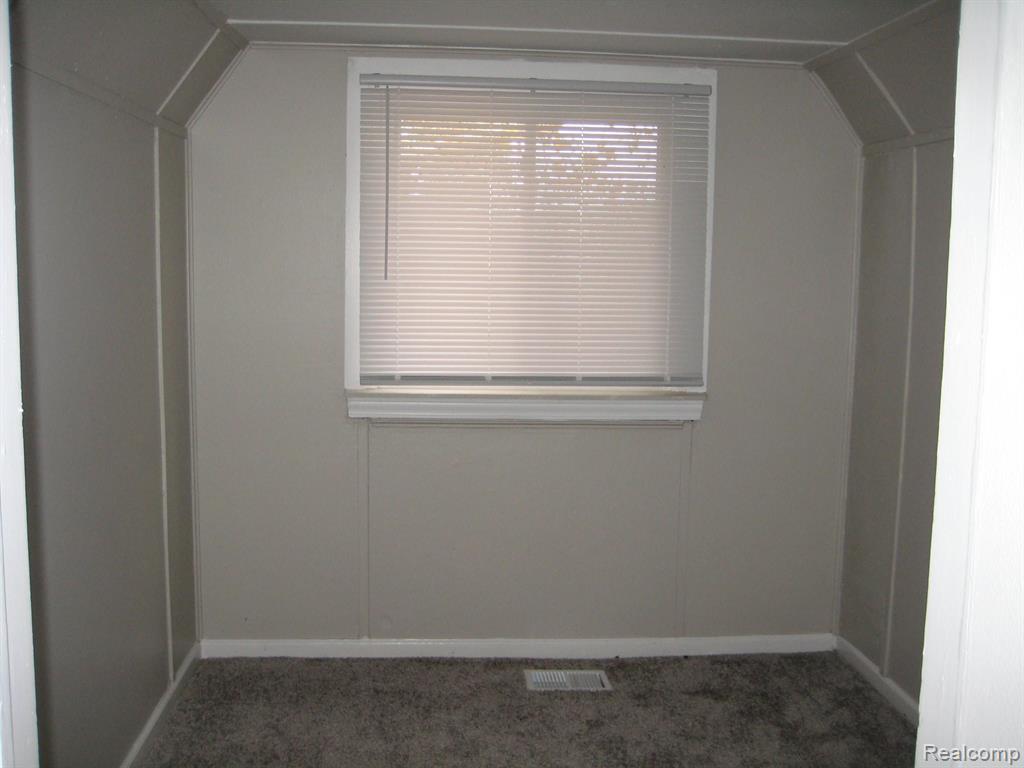 8066 NORMILE Street, Detroit, MI 48204 — Photo 29