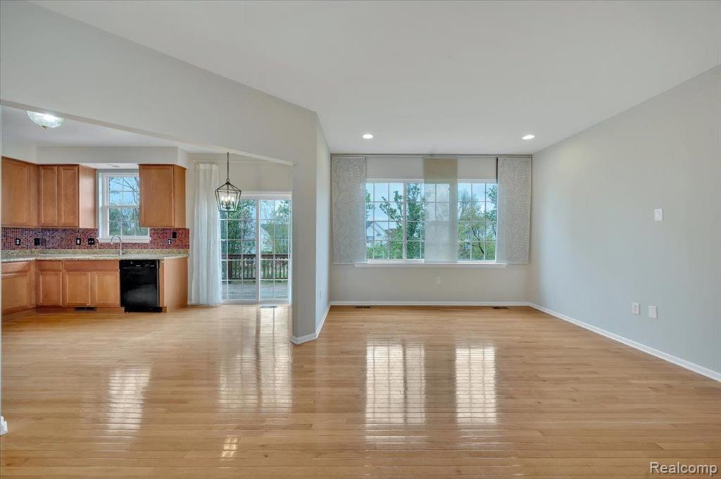 41868 YEATS Drive, Novi, MI 48377 — Photo 21