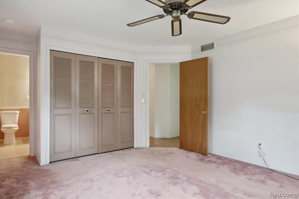 8812 Rio Vista Street, Green Oak, MI 48116 — Photo 16