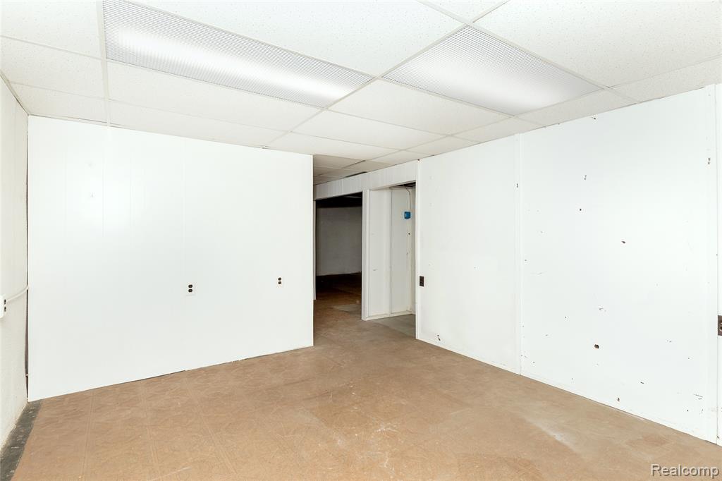 1121 Windham Street, Westland, MI 48186 — Photo 25