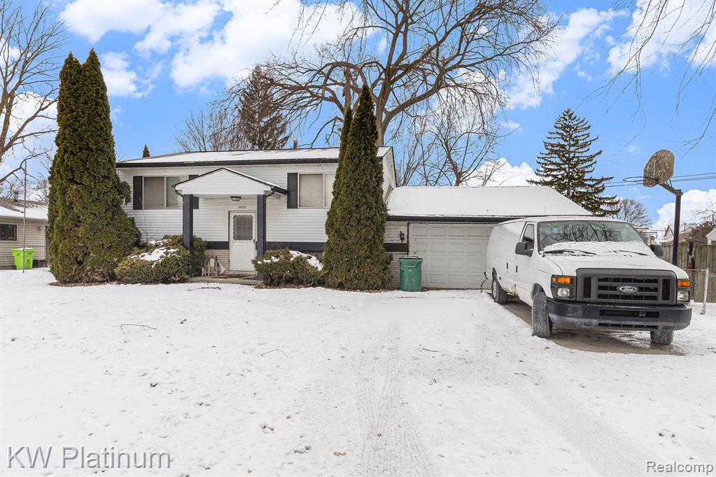 39721 Camp Street, Harrison Township, MI — Photo 3