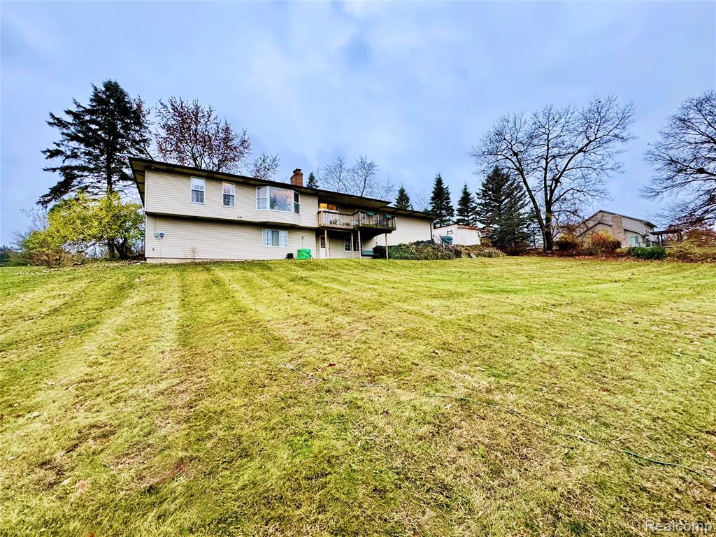 12189 DENTONVIEW Drive, Fenton, MI 48430 — Photo 24