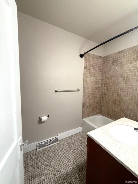 526 E 11 Mile Road, Royal Oak, MI 48067 — Photo 5