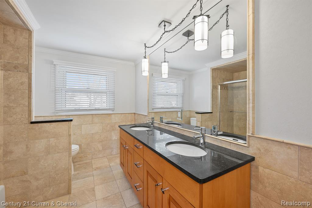 42185 BAINTREE Circle, Northville, MI 48168 — Photo 27
