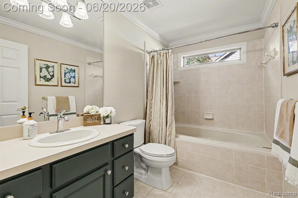 836 Townsend Drive, South Lyon, MI 48178 — Photo 35