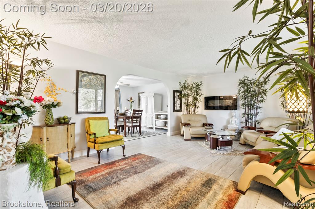 3955 Morgan Road, Lake Orion, MI — Photo 8