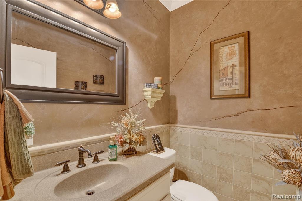 5585 Leah Lane, Almont, MI 48003 — Photo 24