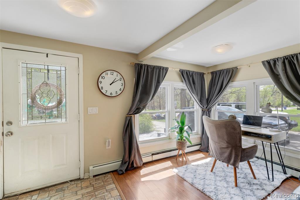 415 Leon Road, Walled Lake, MI 48390 — Photo 5
