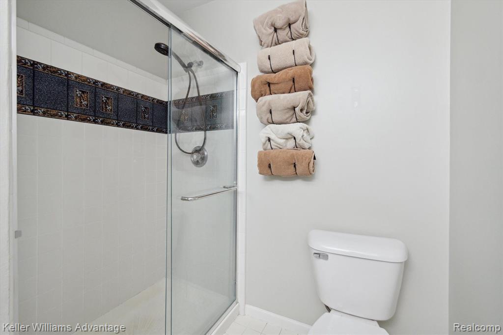 41688 WHITE TAIL Lane, Canton, MI 48188 — Photo 16