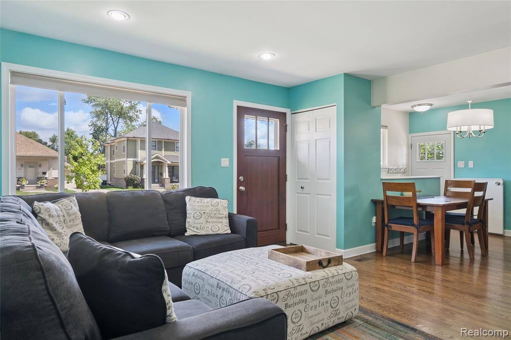4241 Cooper Avenue, Royal Oak, MI 48073 — Photo 7