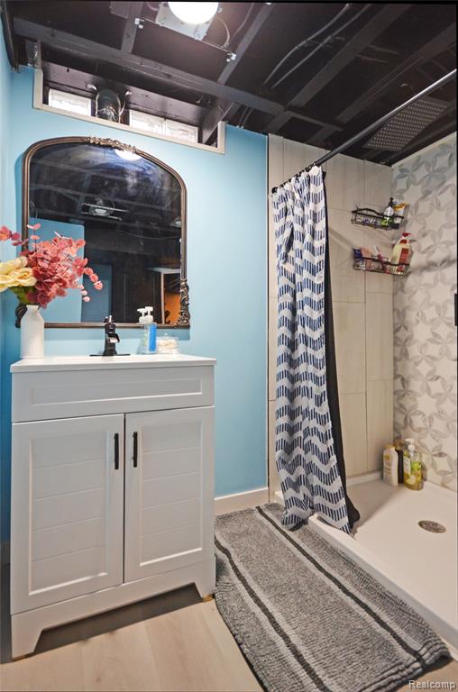 9015 Headley Drive, Sterling Heights, MI 48314 — Photo 23