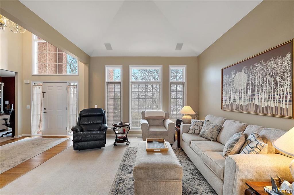 7108 Branford Court, West Bloomfield, MI — Photo 10