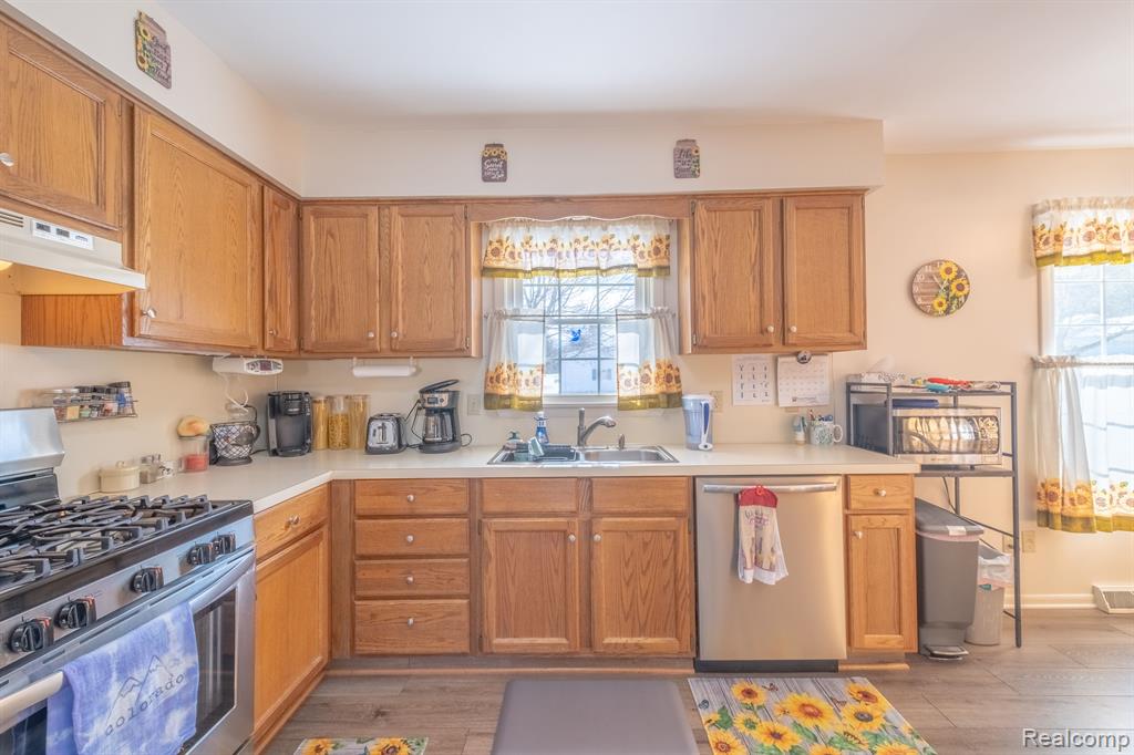 715 E TURNER Street, Mayville Vlg, MI 48744 — Photo 18