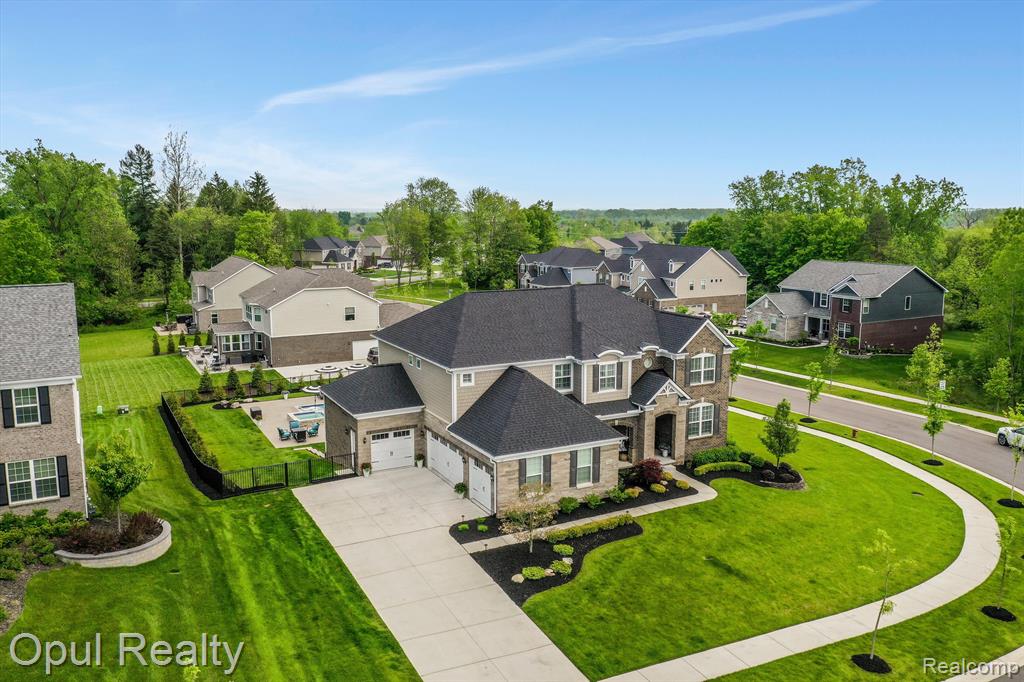 7484 HARDWOOD Circle, Canton, MI 48187 — Photo 50