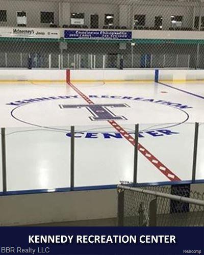 5485 GREENWAY Drive, Trenton, MI, 48183