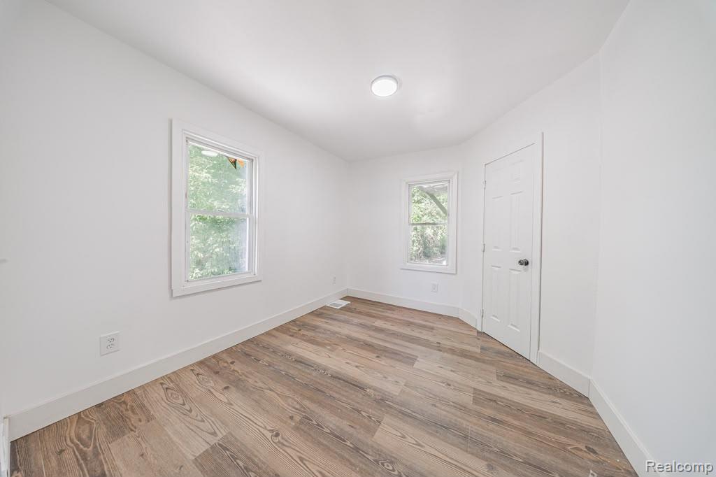 18486 Trinity Street, Detroit, MI 48219 — Photo 16