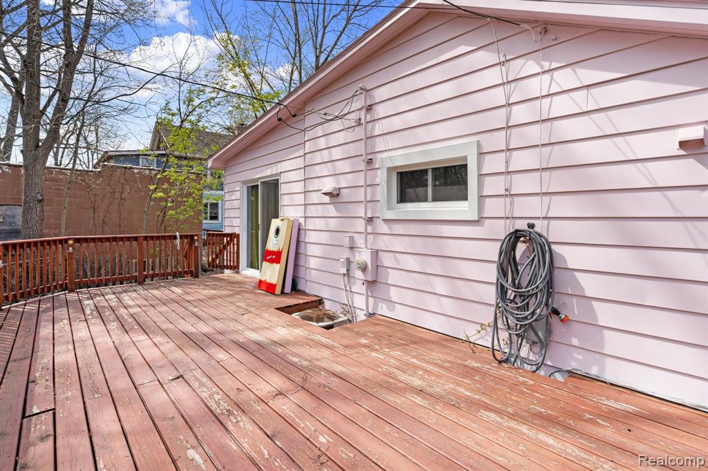 610 E CROSS Street, Ypsilanti, MI 48198 — Photo 25