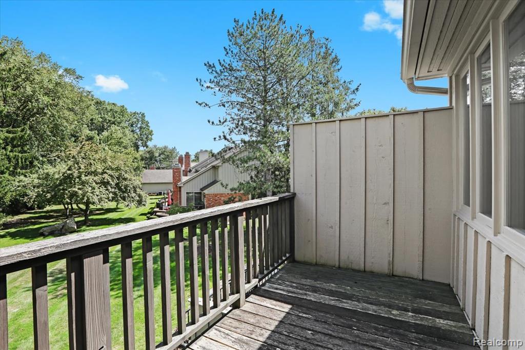 24066 Bingham Pointe Drive, 11, Bingham Farms, MI 48025 — Photo 18