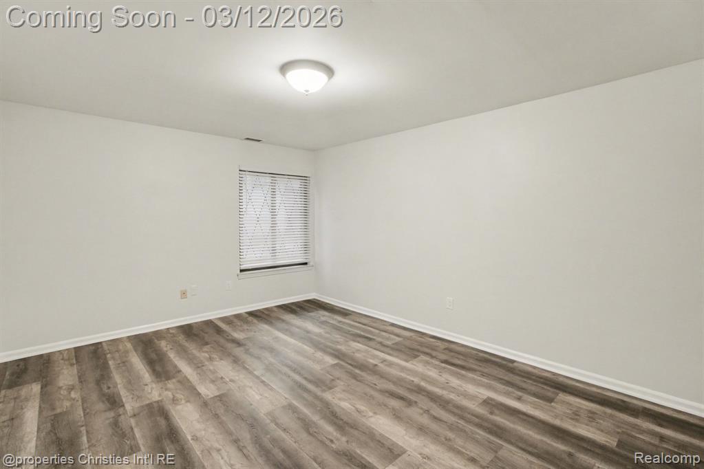 42160 Woodward Avenue, 86, Bloomfield Hills, MI 48304 — Photo 18