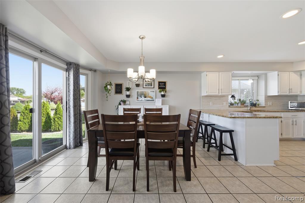4231 Chris Drive, Sterling Heights, MI 48310 — Photo 11