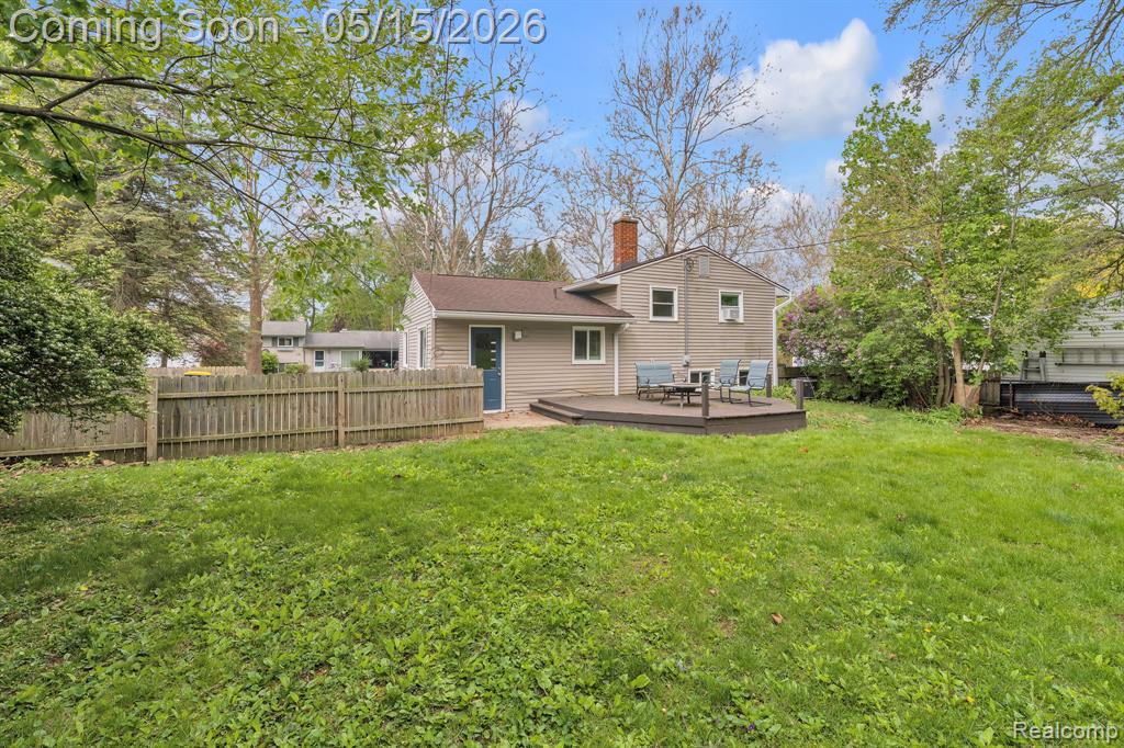 842 Bird Song Drive, Milford, MI 48381 — Photo 14