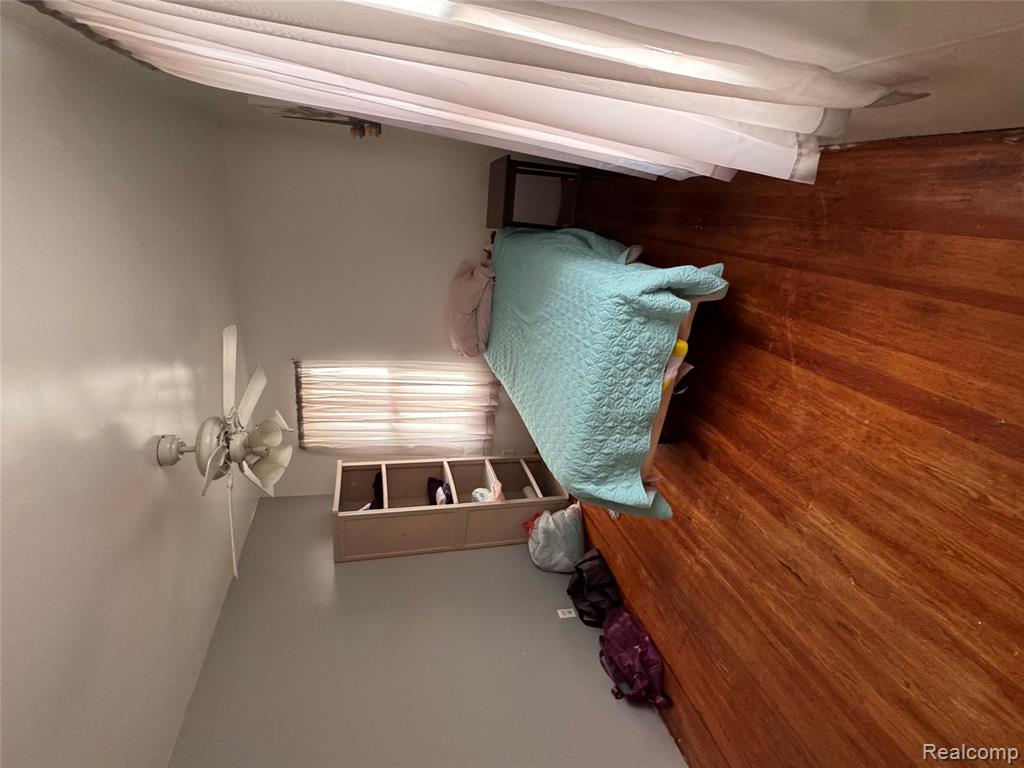 5032 Brady Street, Swartz Creek, MI 48473 — Photo 10