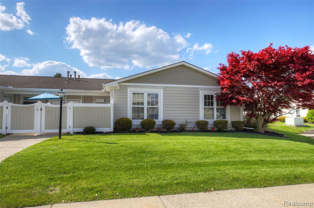 39887 Village Wood Lane, Novi, MI — front exterior