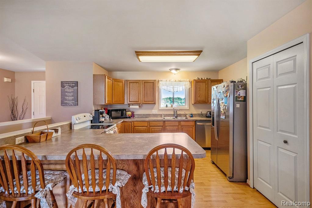 701 CHASE LAKE Road, Howell, MI 48855 — Photo 9