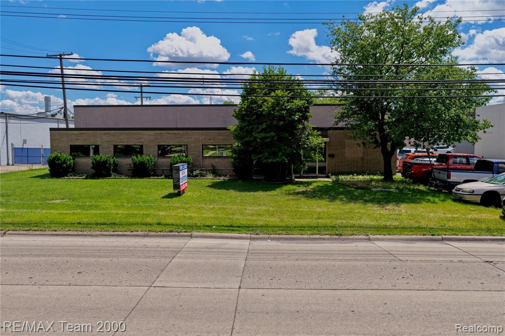 25215 GLENDALE Street, Redford, MI 48239