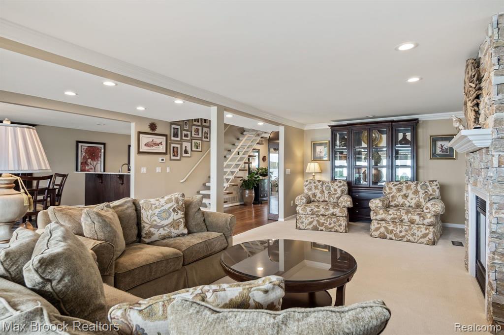 9522 Silverside, South Lyon, MI 48178 — Photo 9