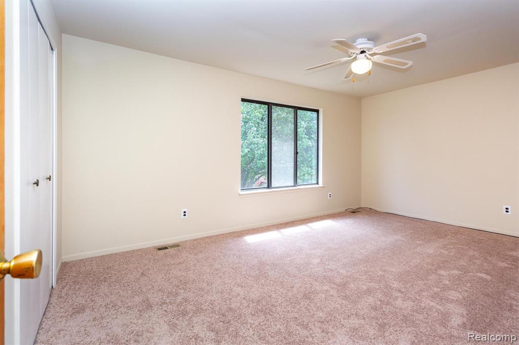 41727 Bedford Drive, 83, Canton, MI 48187 — Photo 12