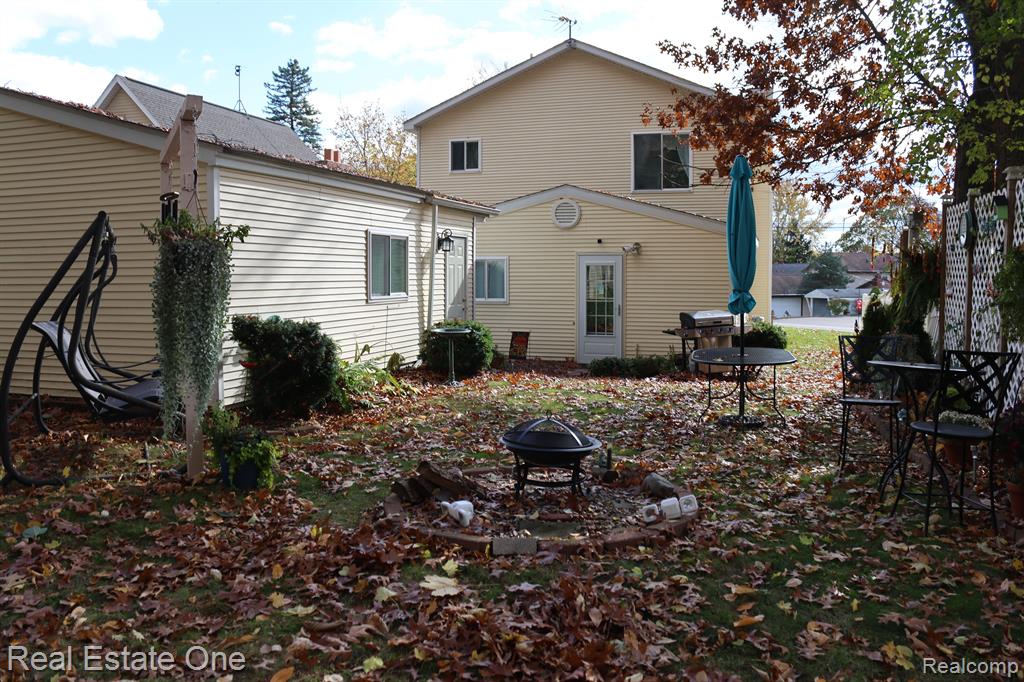 8409 Carols Drive, Brighton, MI 48114 — Photo 24