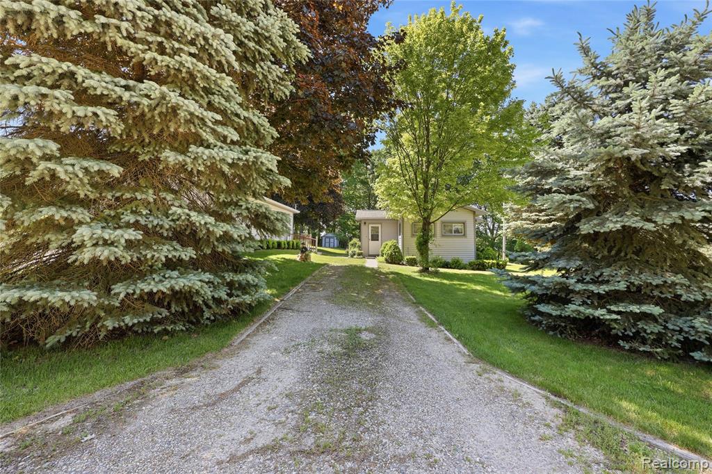 3700 Sylvester Drive, Dryden, MI 48428 — Photo 5