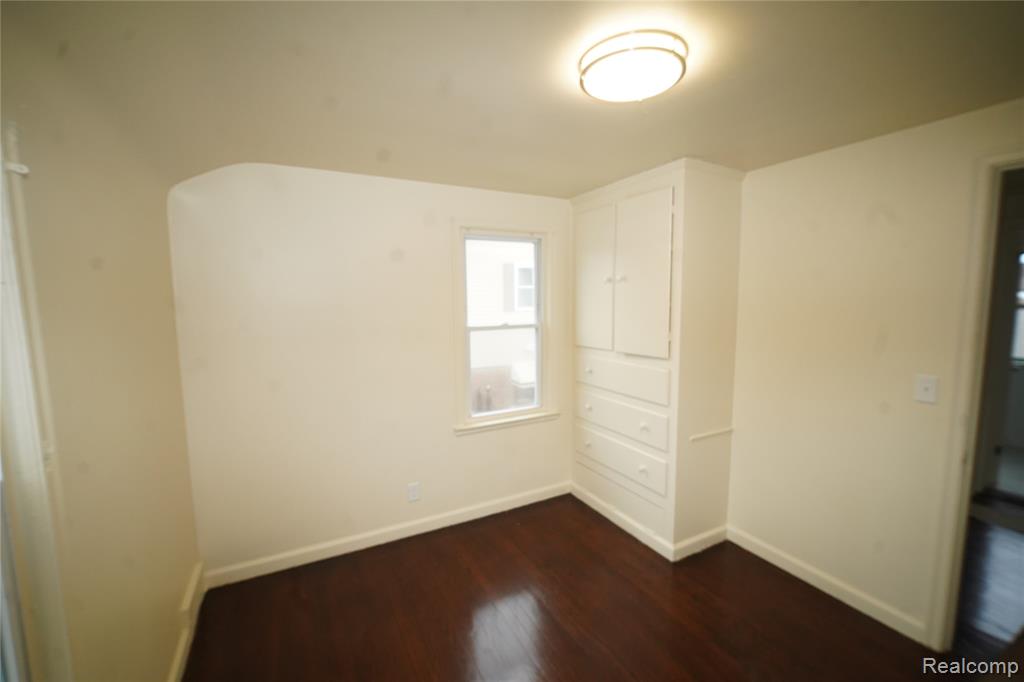7241 W Outer Drive, Detroit, MI 48235 — Photo 11
