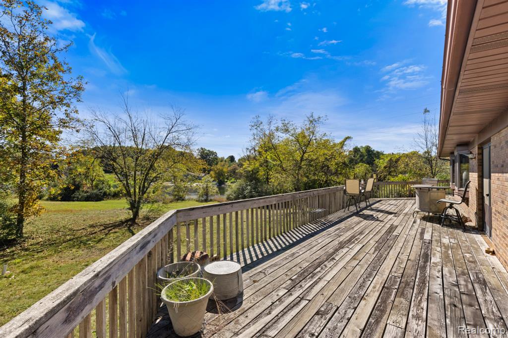 15281 US 12 Highway, Brooklyn, MI 49253 — Photo 18