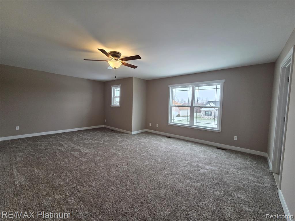 7484 SKYLAR Court, Swartz Creek, MI 48473 — Photo 8