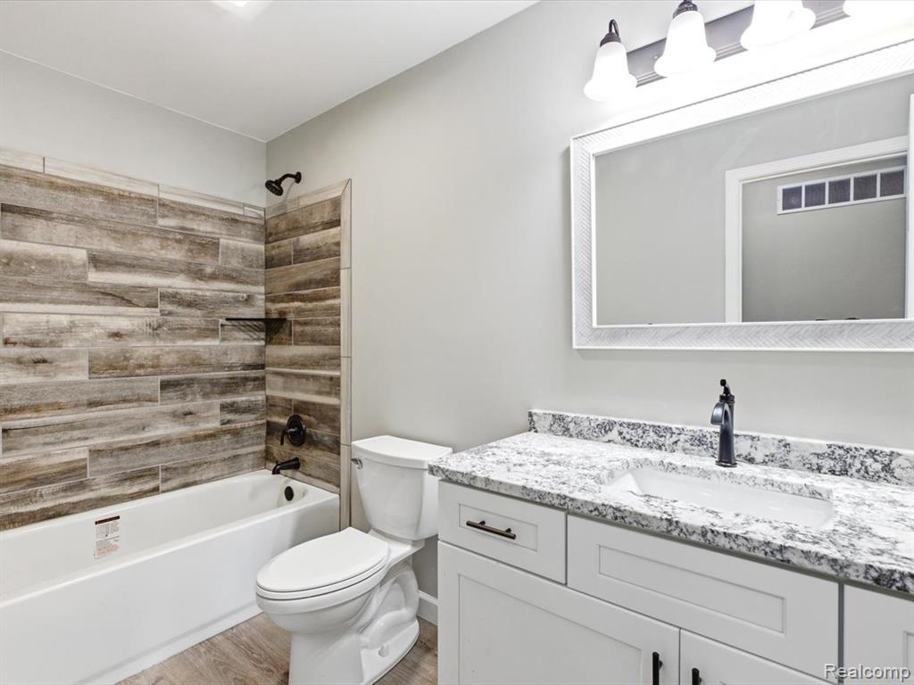 2971 Beach Road, Port Huron, MI 48060 — Photo 21