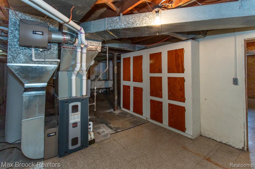 1852 Edgewood Boulevard, Berkley, MI 48072 — Photo 42