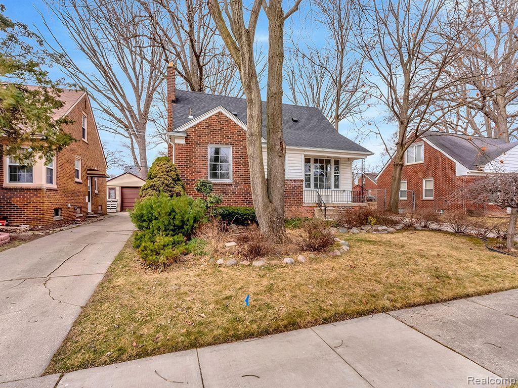 8651 HAZELTON Street, Dearborn Heights, MI 48127 — Photo 2