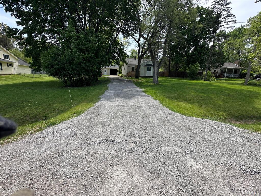 6161 River Road, Flushing, MI 48433 — Photo 4