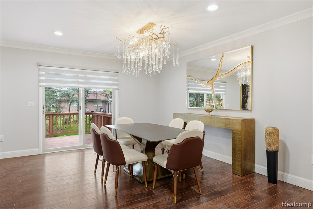 4212 April Lane, Sterling Heights, MI 48310 — Photo 11