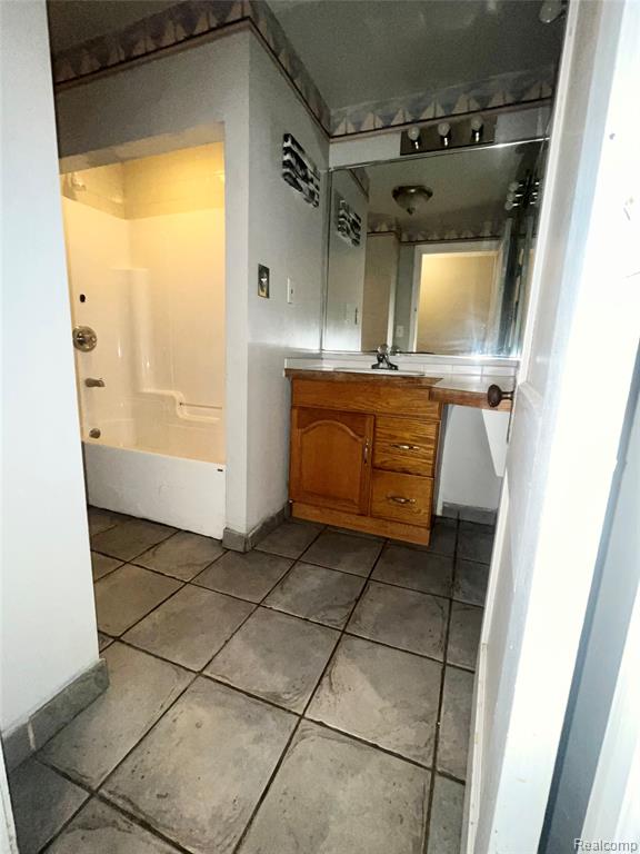 636 Partridge Street, Flint, MI 48503 — Photo 8