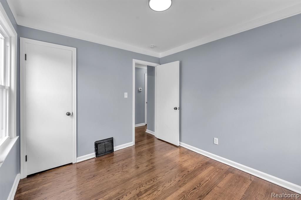 437 Mayflower Avenue, Lincoln Park, MI 48146 — Photo 23