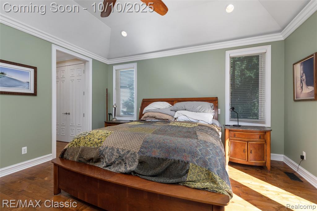 7040 Royal Villa Court, Canton, MI 48187 — Photo 33