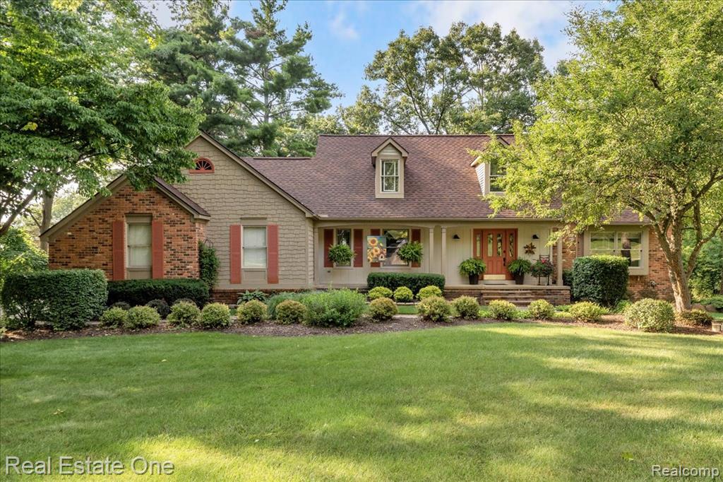 714 Heritage Drive, Milford, MI 48381