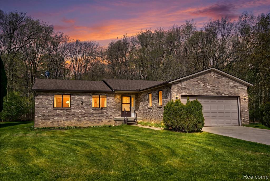 2281 Nandi Hills Trail, Swartz Creek, MI 48473 — Photo 2