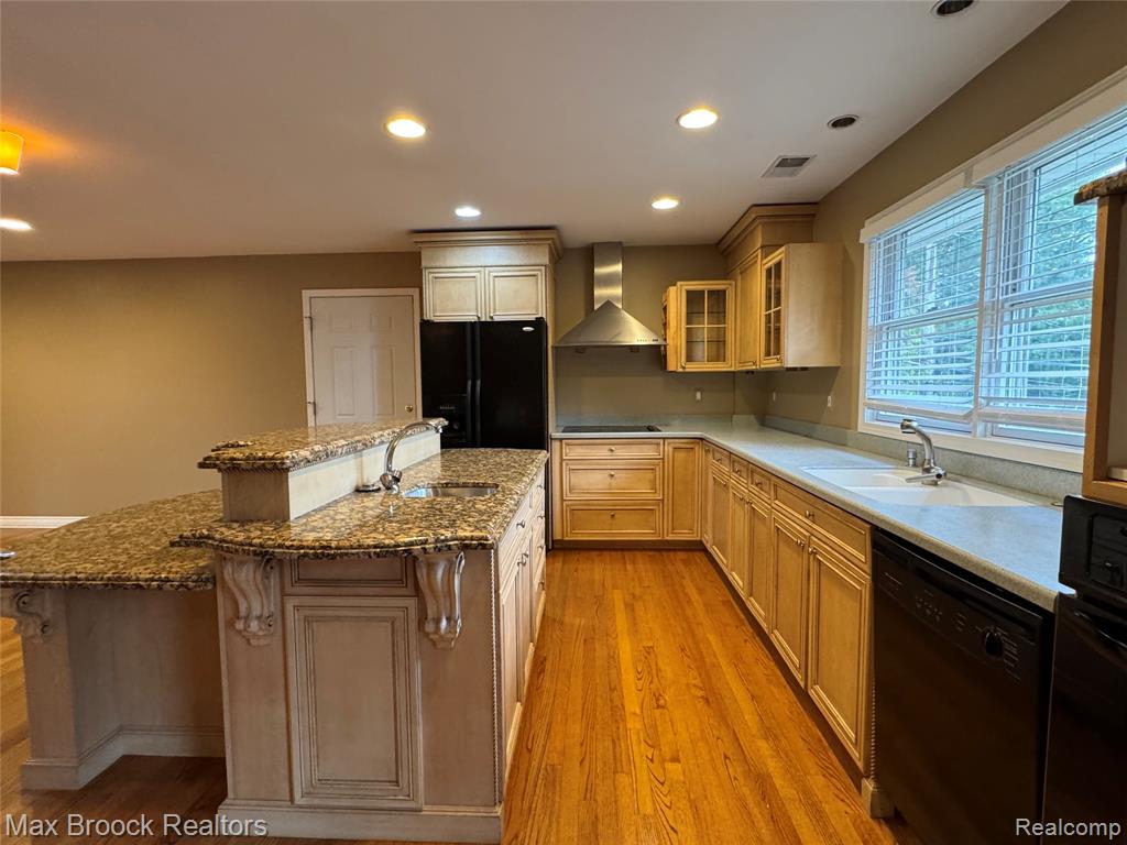 458 Laprairie Street, Ferndale, MI 48220 — Photo 8