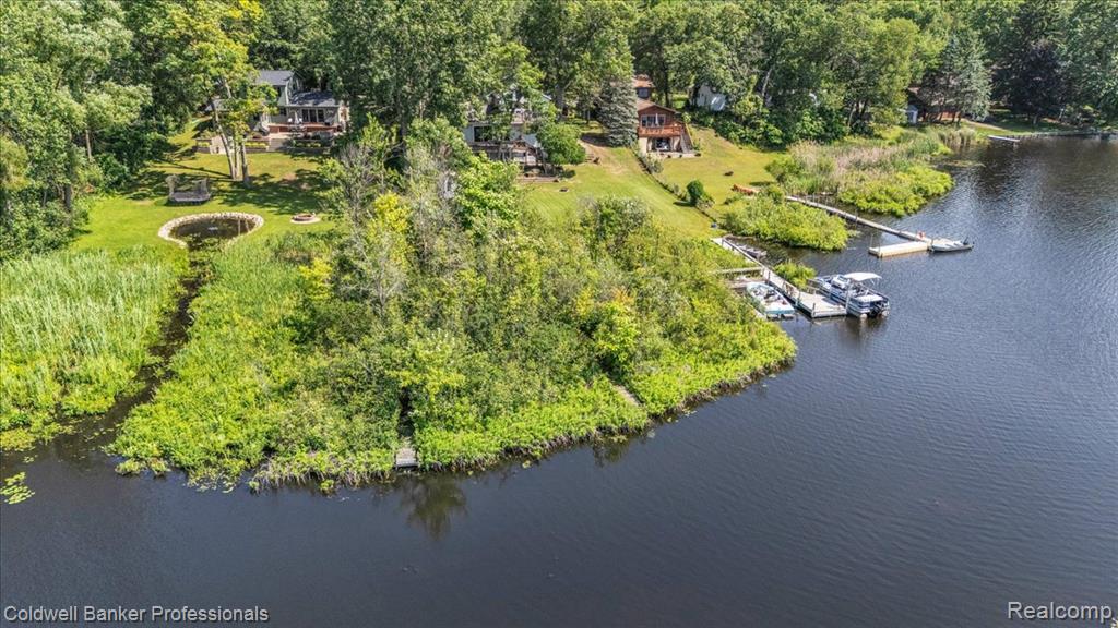 1325 Elkhorn Lake Road, Lake Orion, MI 48362 — Photo 6