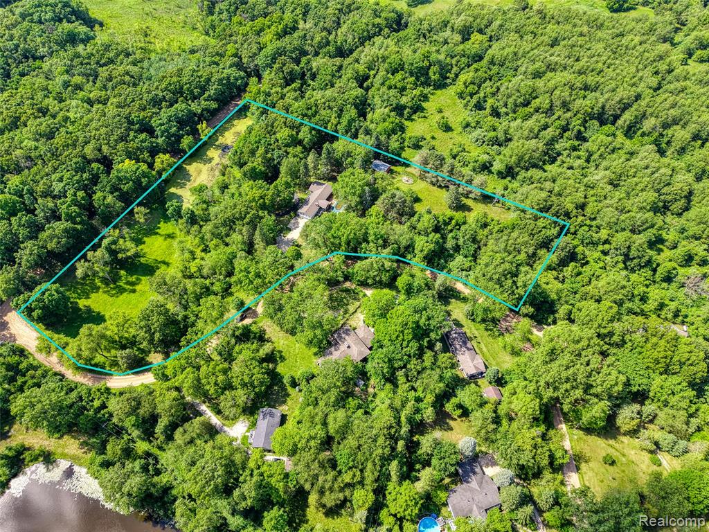 4200 Angels Pass, Pinckney, MI 48169 — Photo 46