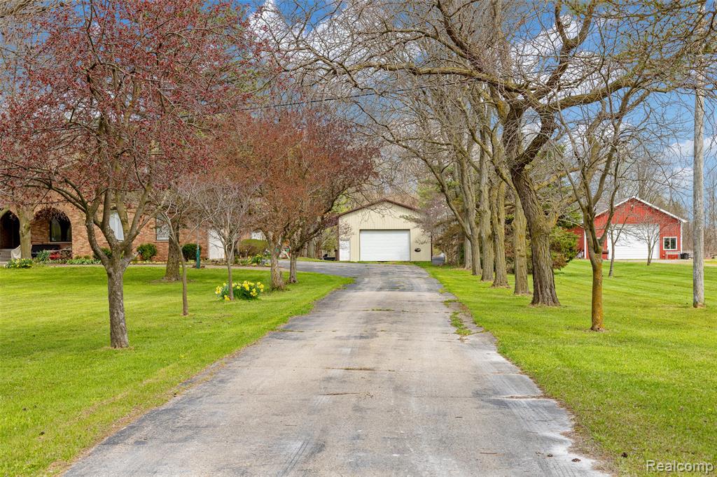 4425 Bethuy Road, Casco, MI 48064 — Photo 46